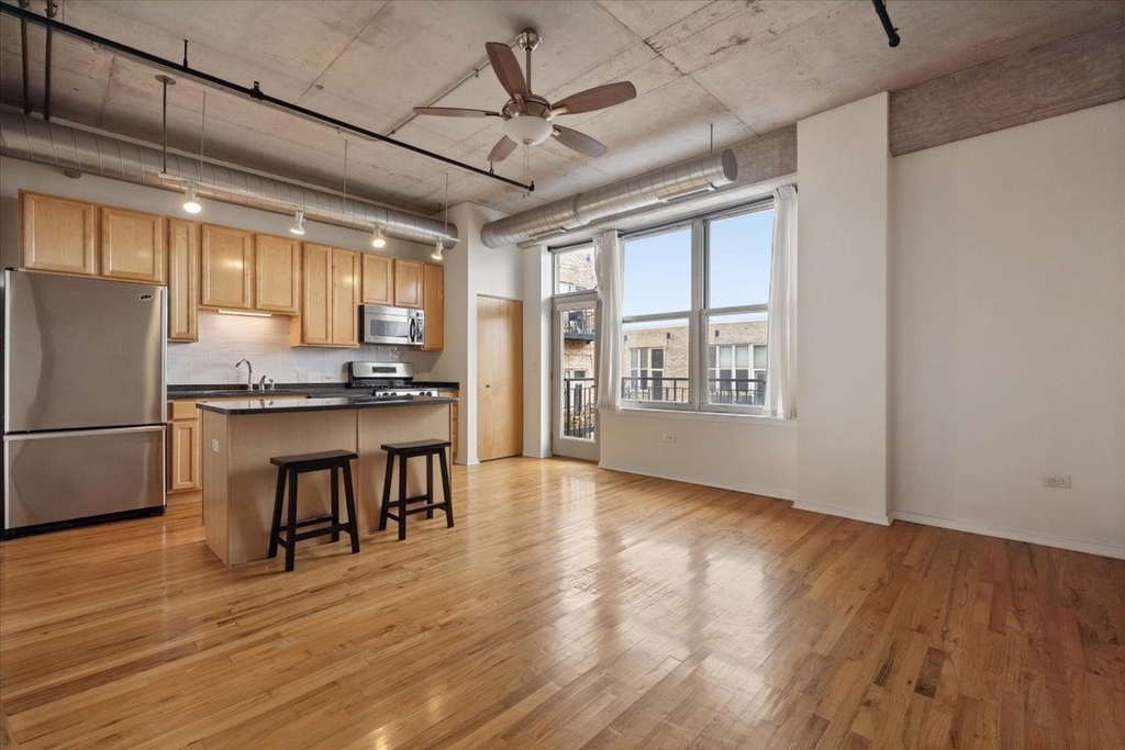 6 S Laflin Street - Photo 5