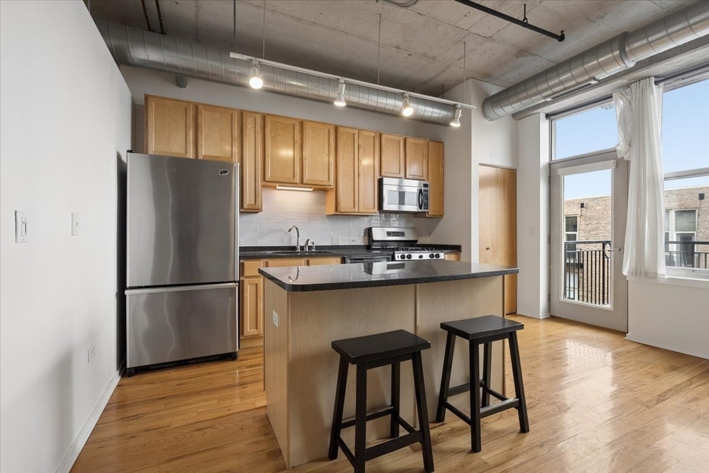 6 S Laflin Street - Photo 9