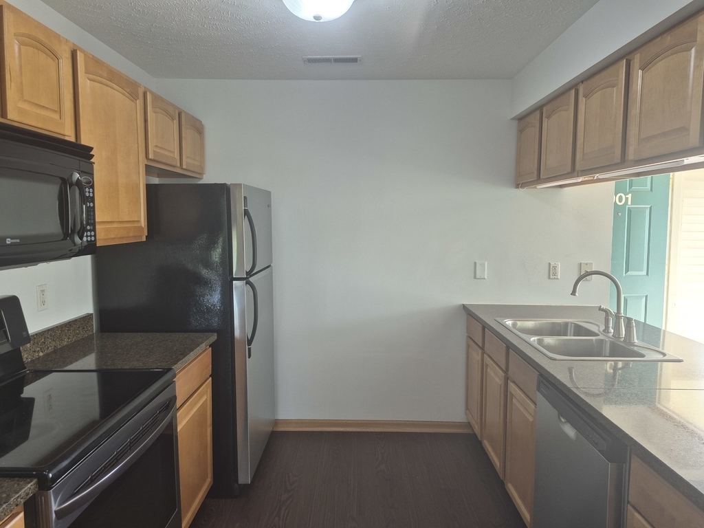 901 Penny Lane - Photo 5
