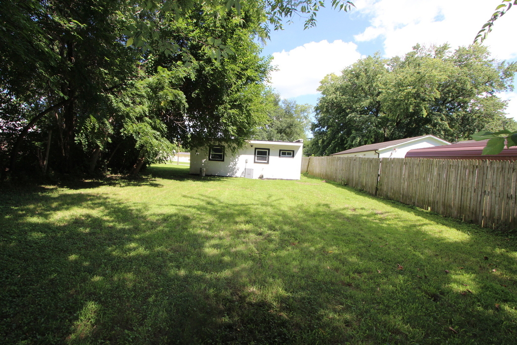 103 Atwood Avenue - Photo 4