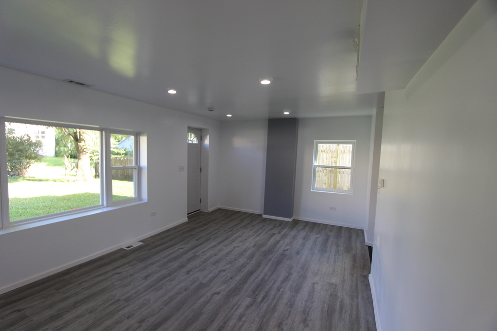 103 Atwood Avenue - Photo 18