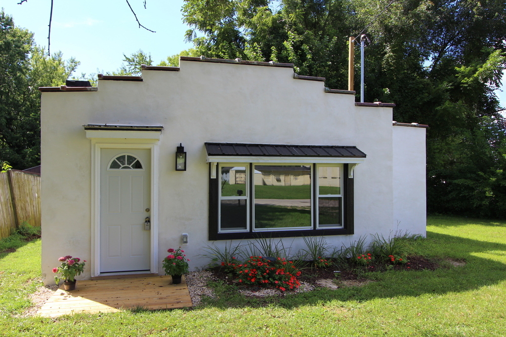 103 Atwood Avenue - Photo 6