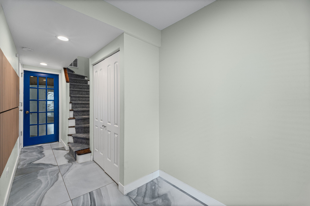 1835 W Oakdale Avenue - Photo 23