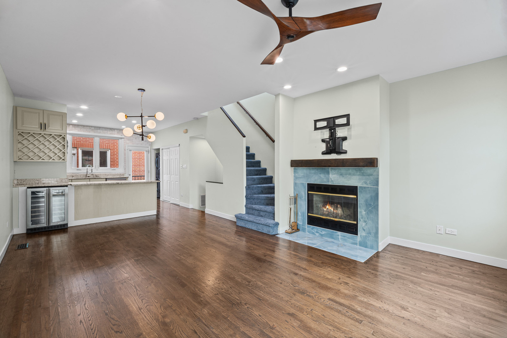 1835 W Oakdale Avenue - Photo 3