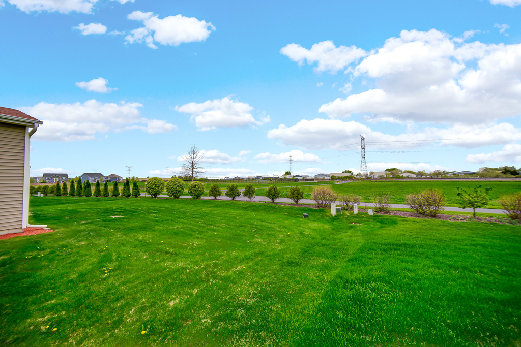 4323 Fraser Circle - Photo 2