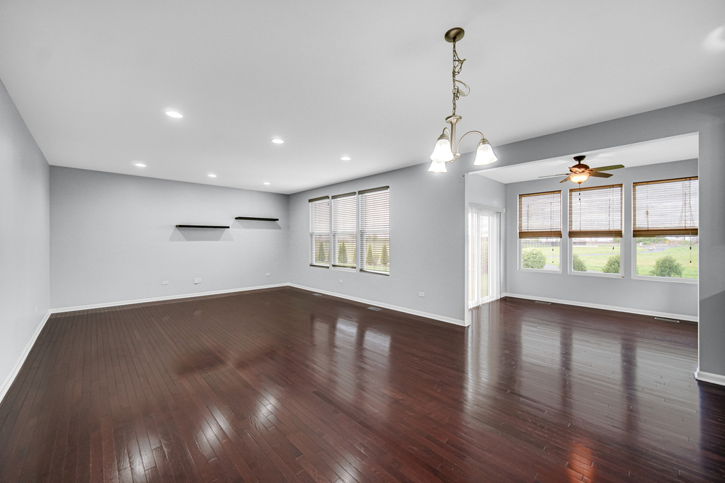 4323 Fraser Circle - Photo 4