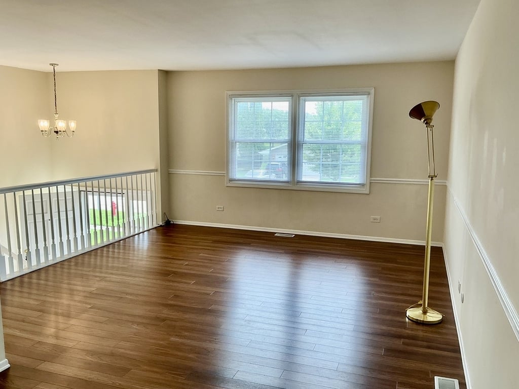 840 Heather Lane - Photo 1