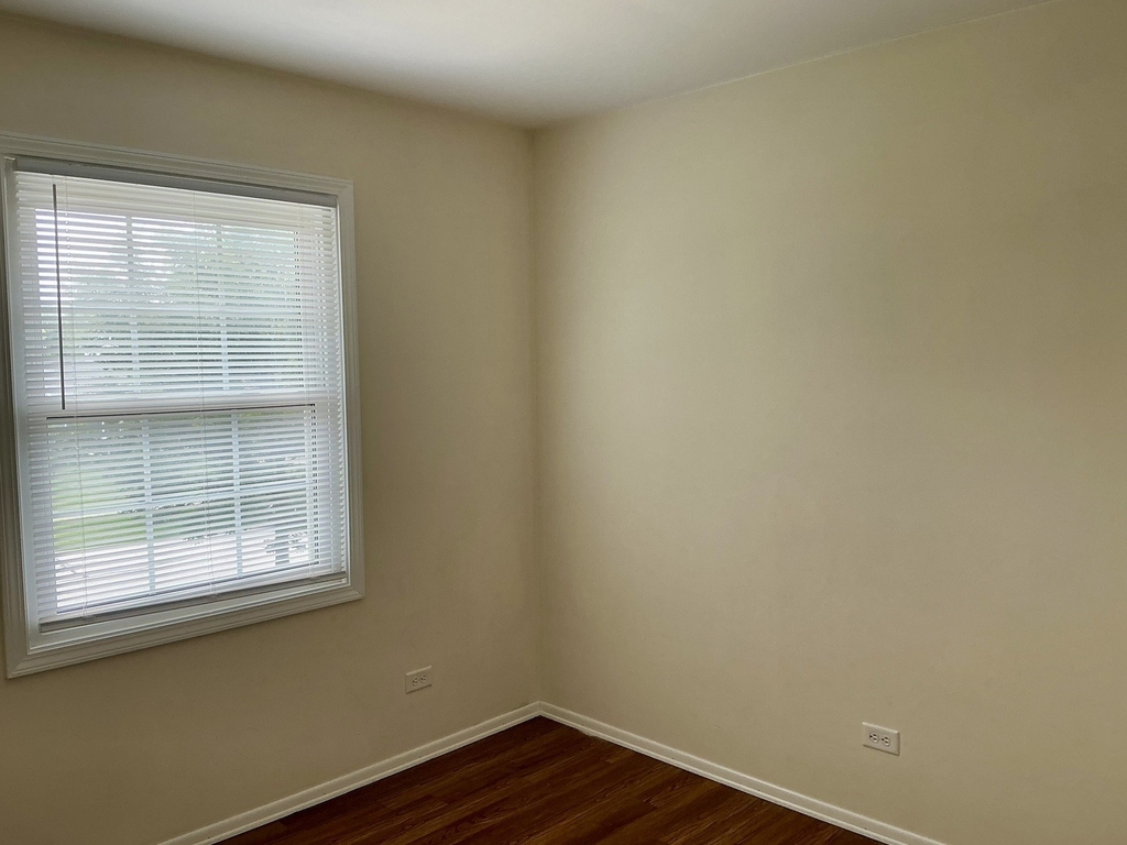 840 Heather Lane - Photo 7