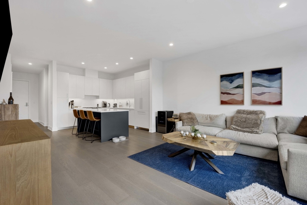 1701 W Webster Avenue - Photo 10