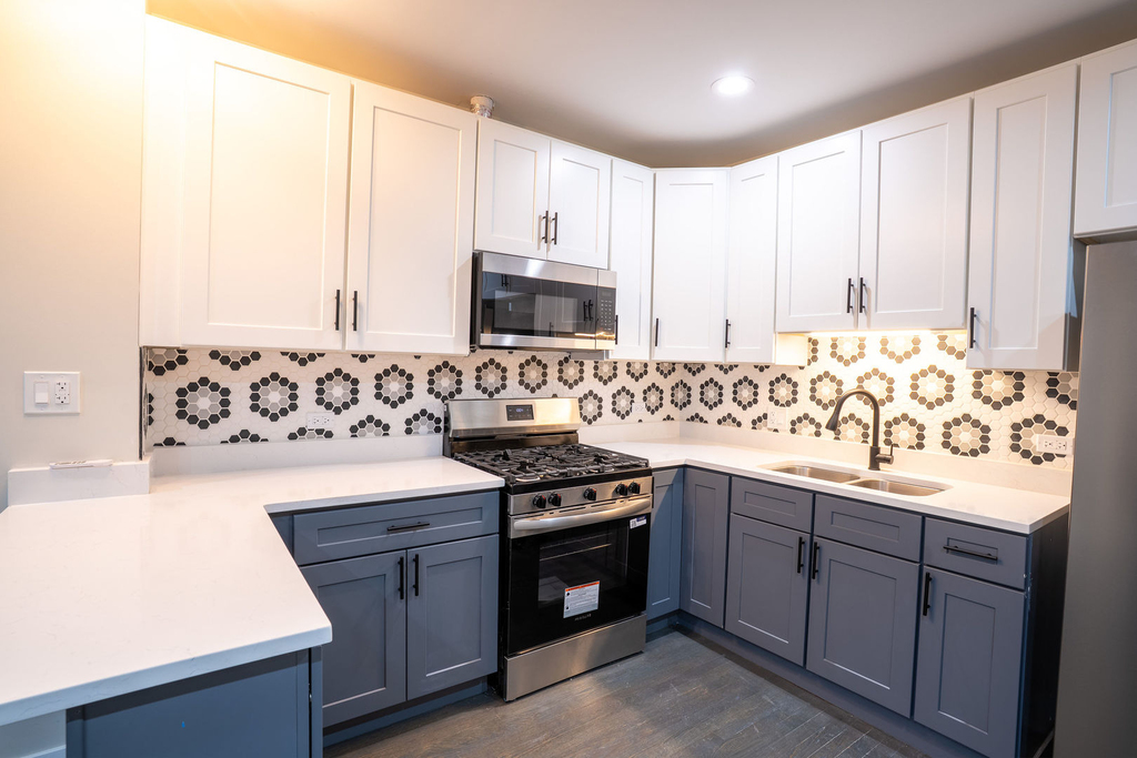 7948 S Evans Avenue - Photo 4