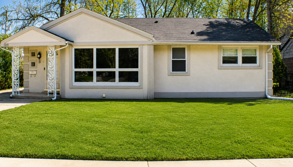 1305 1st Street - Photo 0
