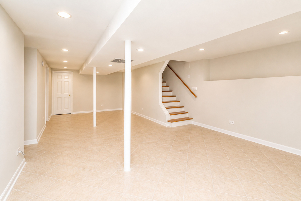 1305 1st Street - Photo 34
