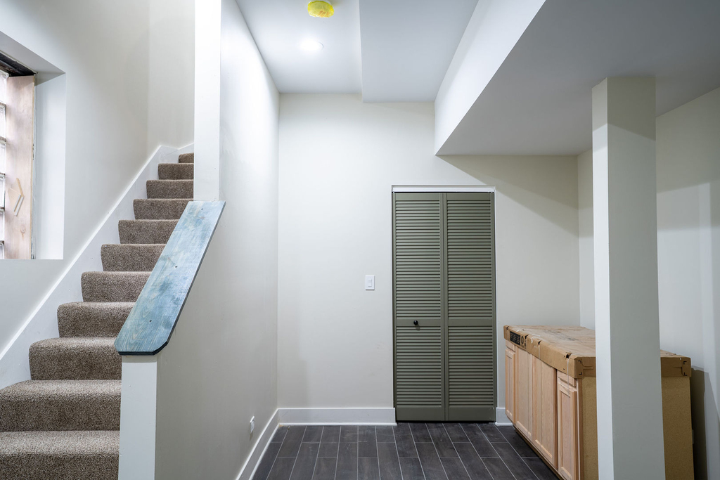 7948 S Evans Avenue - Photo 9