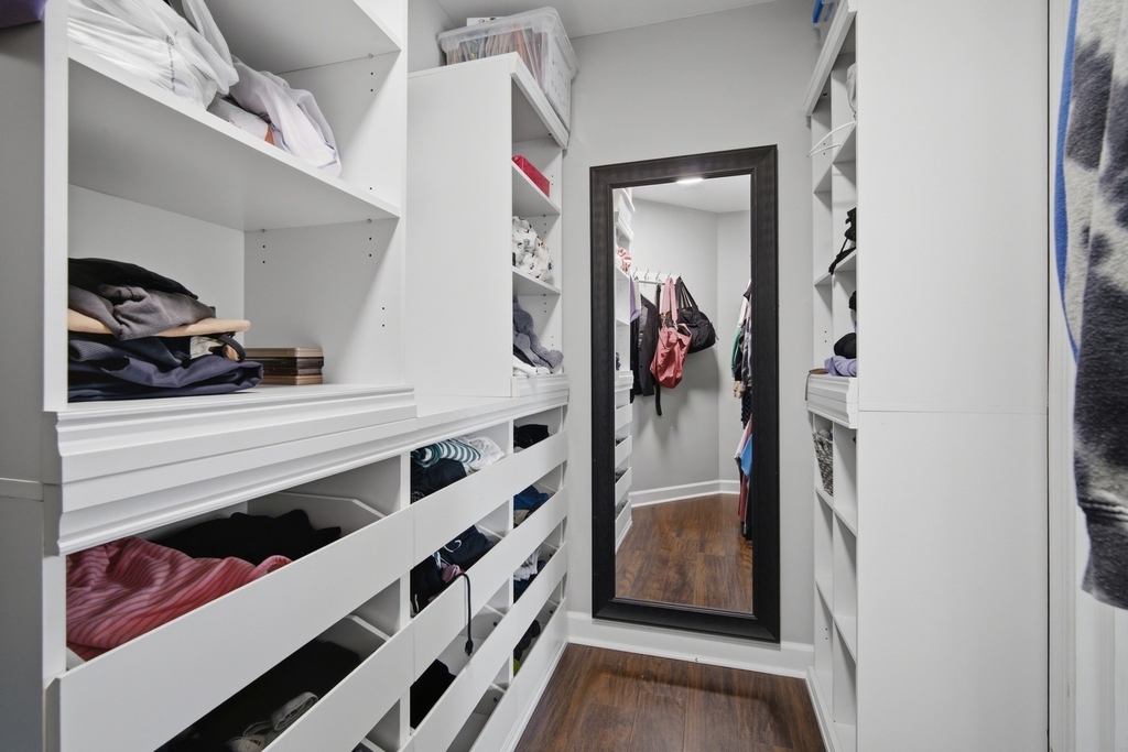 843 Newbury Court - Photo 9