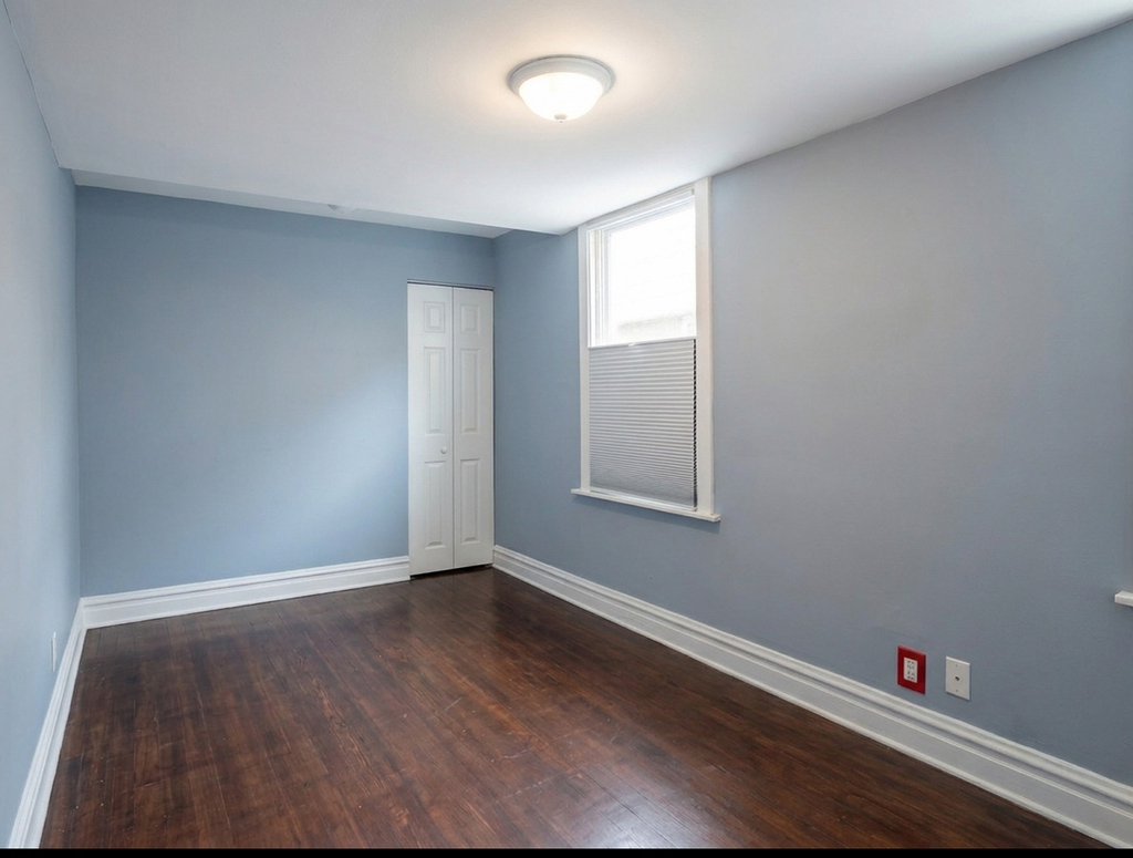 1918 N Lawndale Avenue - Photo 5