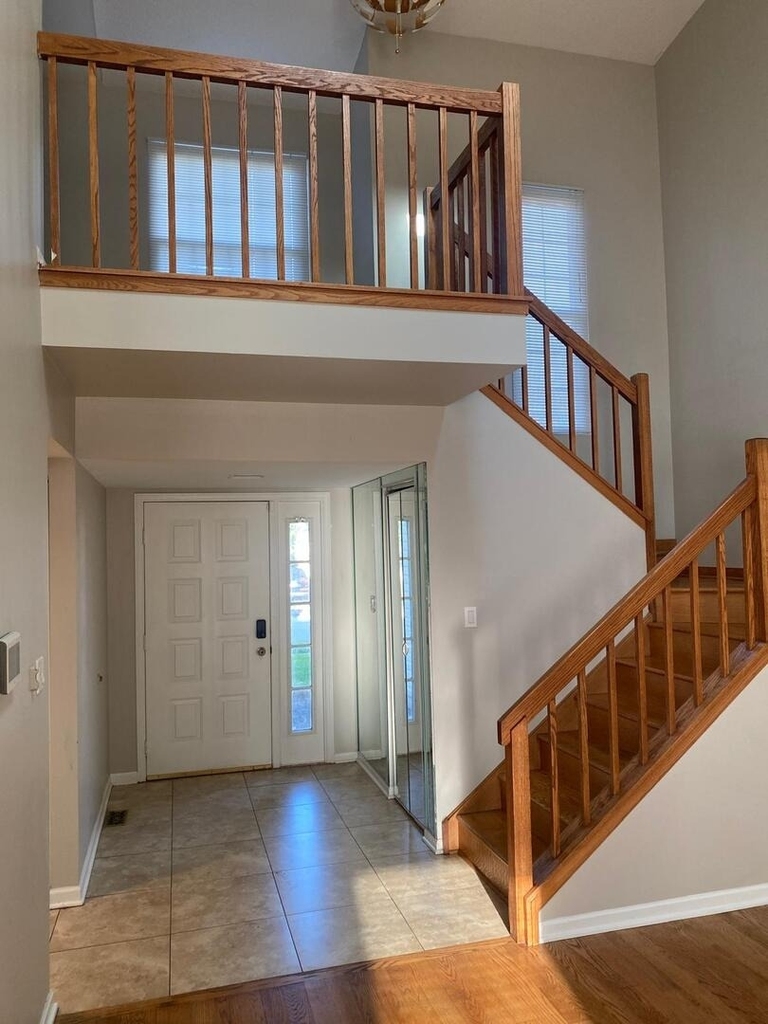 1102 Southbridge Lane - Photo 3