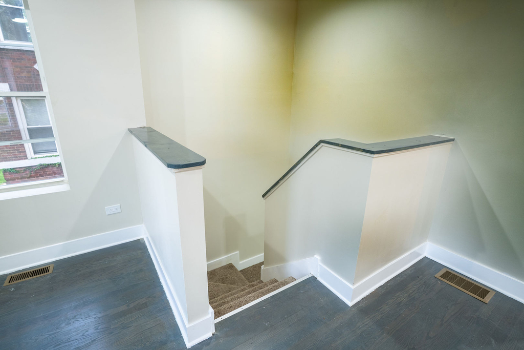 7948 S Evans Avenue - Photo 12