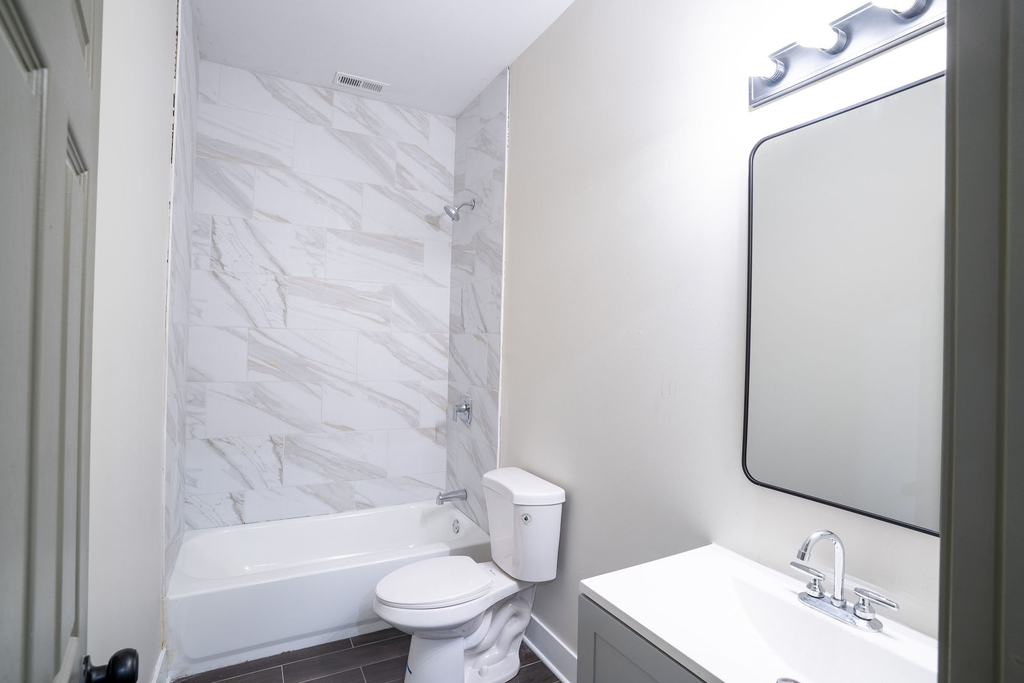 7948 S Evans Avenue - Photo 6