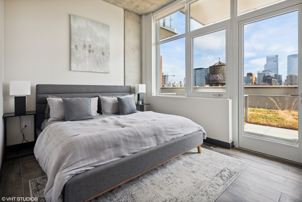 171 N Aberdeen Street - Photo 13