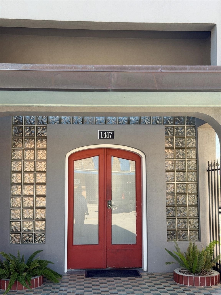 1417 Tremont Street - Photo 23