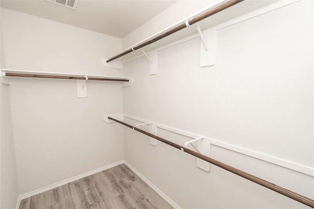 17339 Desmond Street - Photo 9