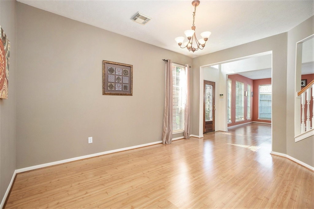 1311 Shady Grove Court - Photo 5