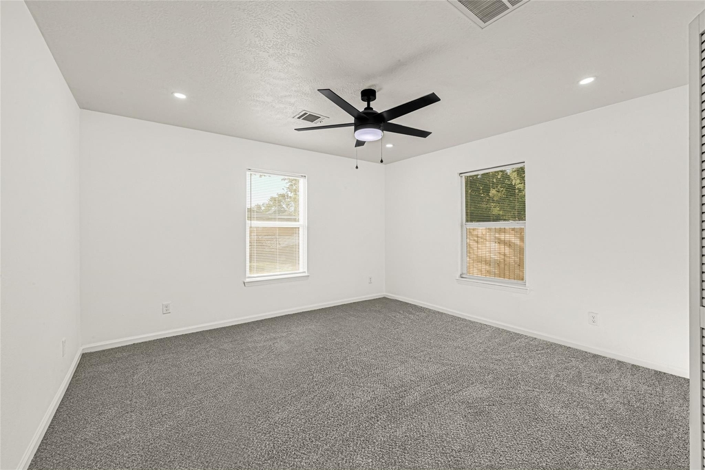 7101 Goforth Street - Photo 16