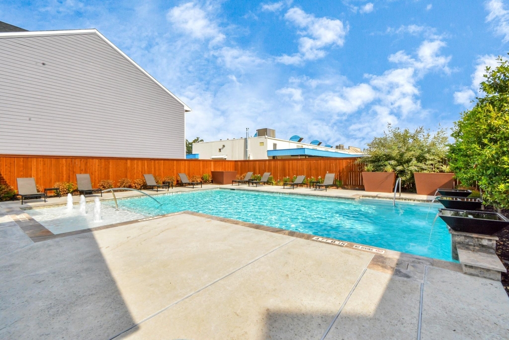 731 Strawberry Pines Court - Photo 48