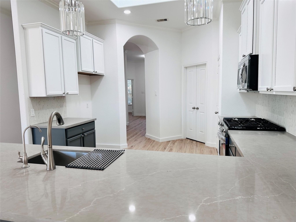 25827 Rustica Drive - Photo 8