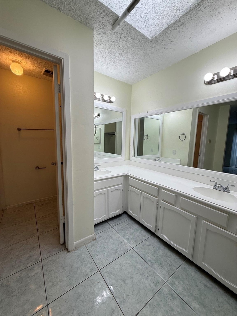 9011 Ketchwood Drive - Photo 10