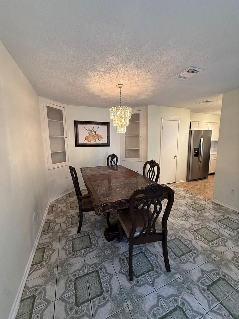 9011 Ketchwood Drive - Photo 6