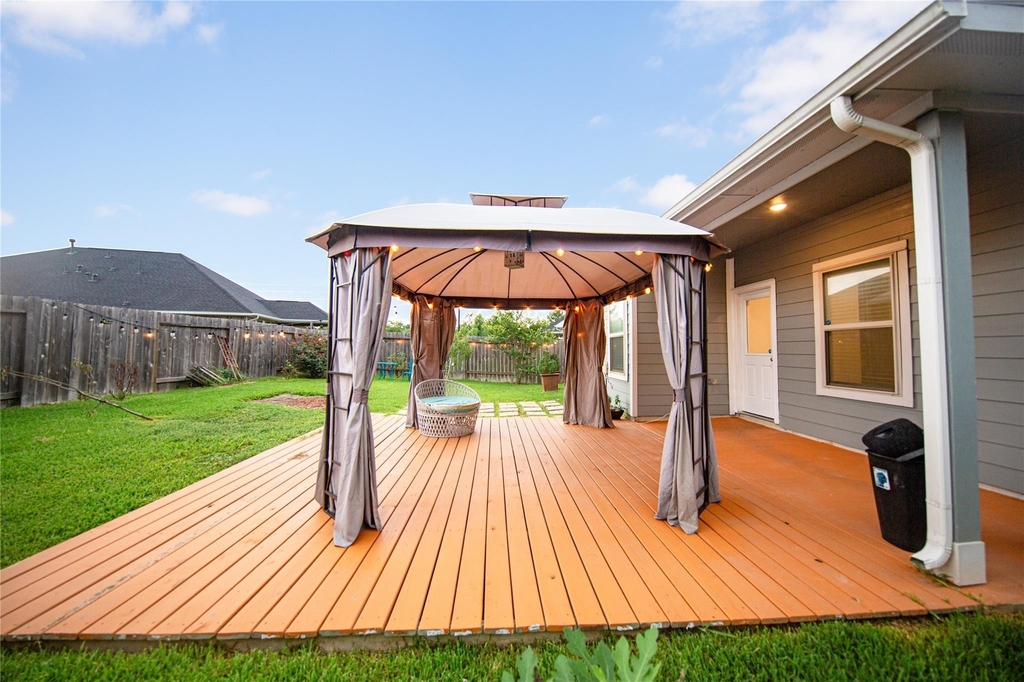 31206 Whitfield Court - Photo 21