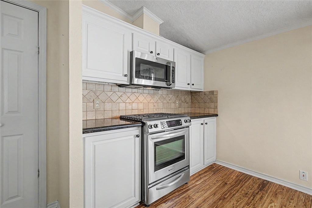 26190 Walnut Burl - Photo 9