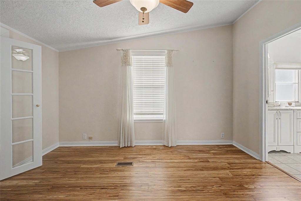 26190 Walnut Burl - Photo 18