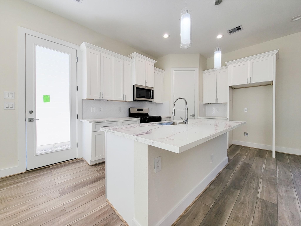 5931 Beall Street - Photo 6