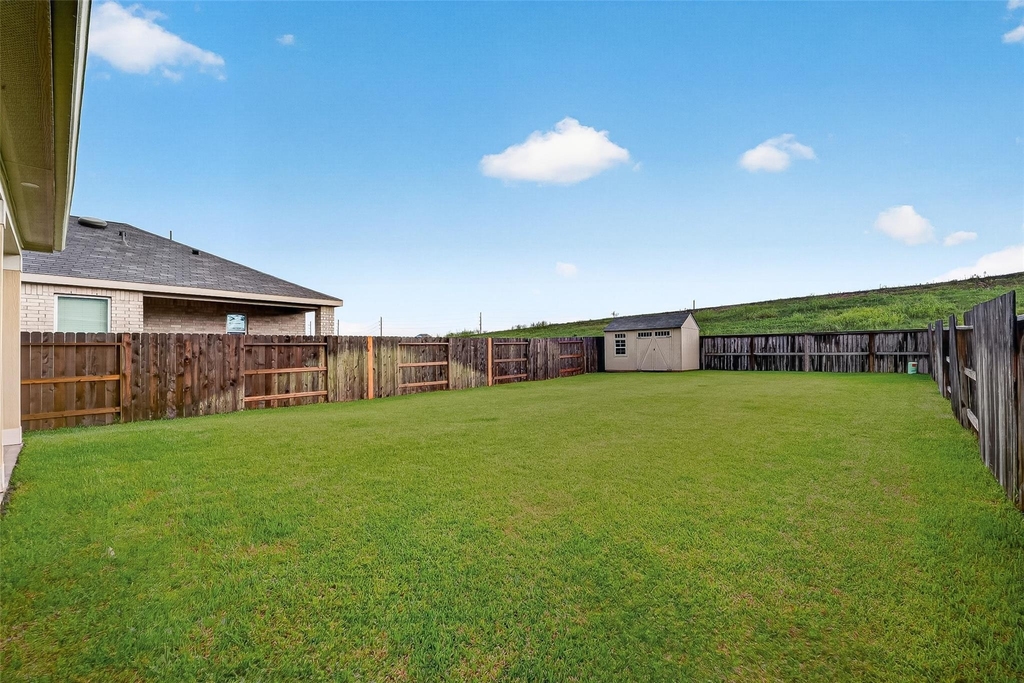 15723 Autumn Chicory Drive - Photo 18