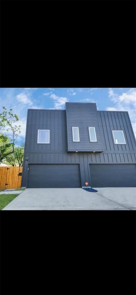 8419 Woodward Street - Photo 18