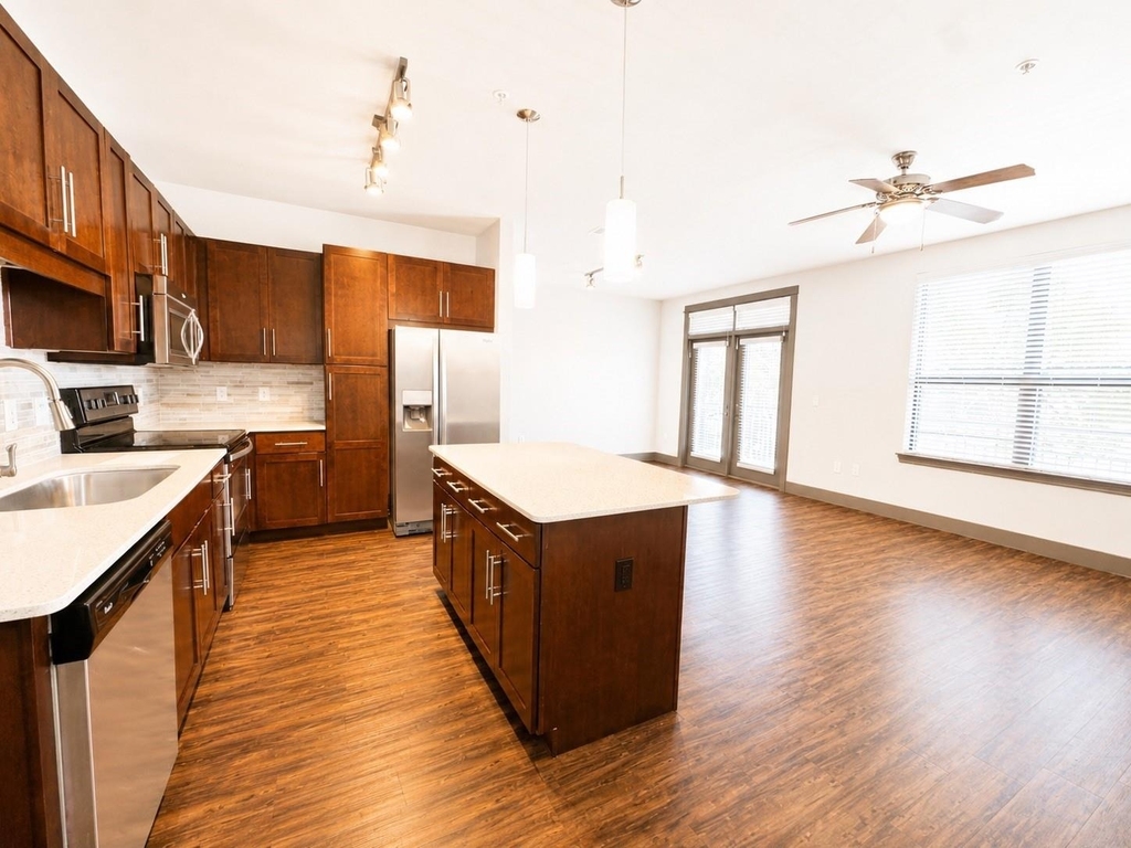 2910 Milam St Street - Photo 4