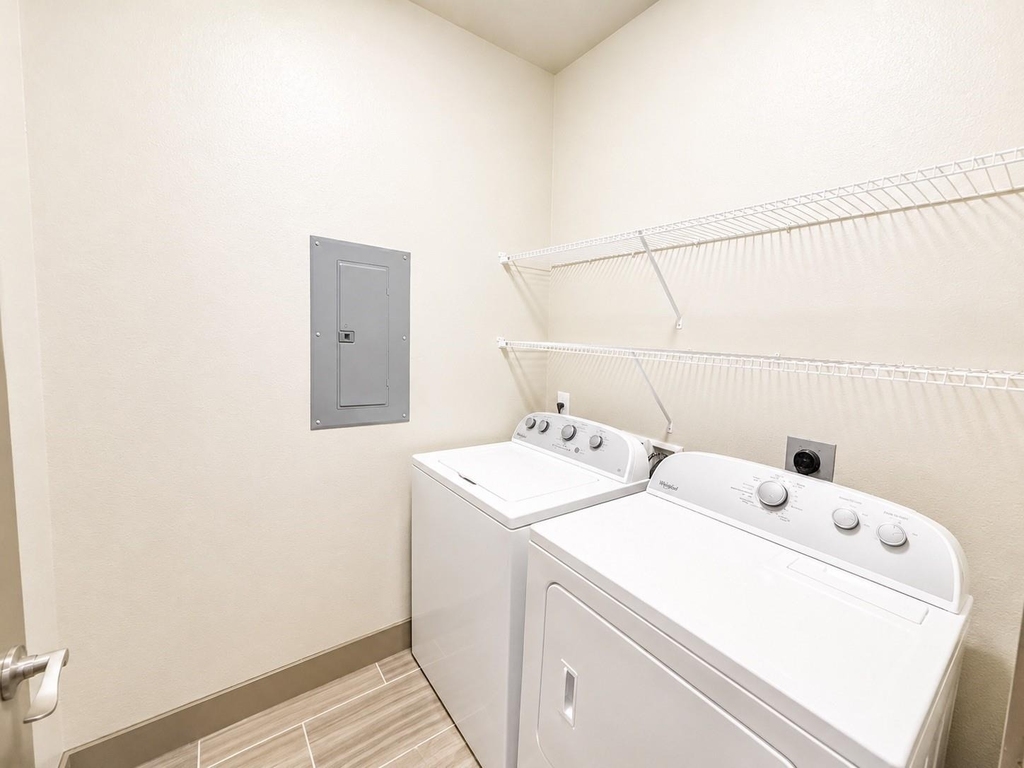 2910 Milam St Street - Photo 6