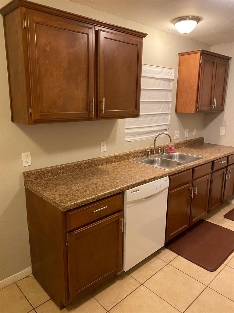 3502 Rosedale Street - Photo 2