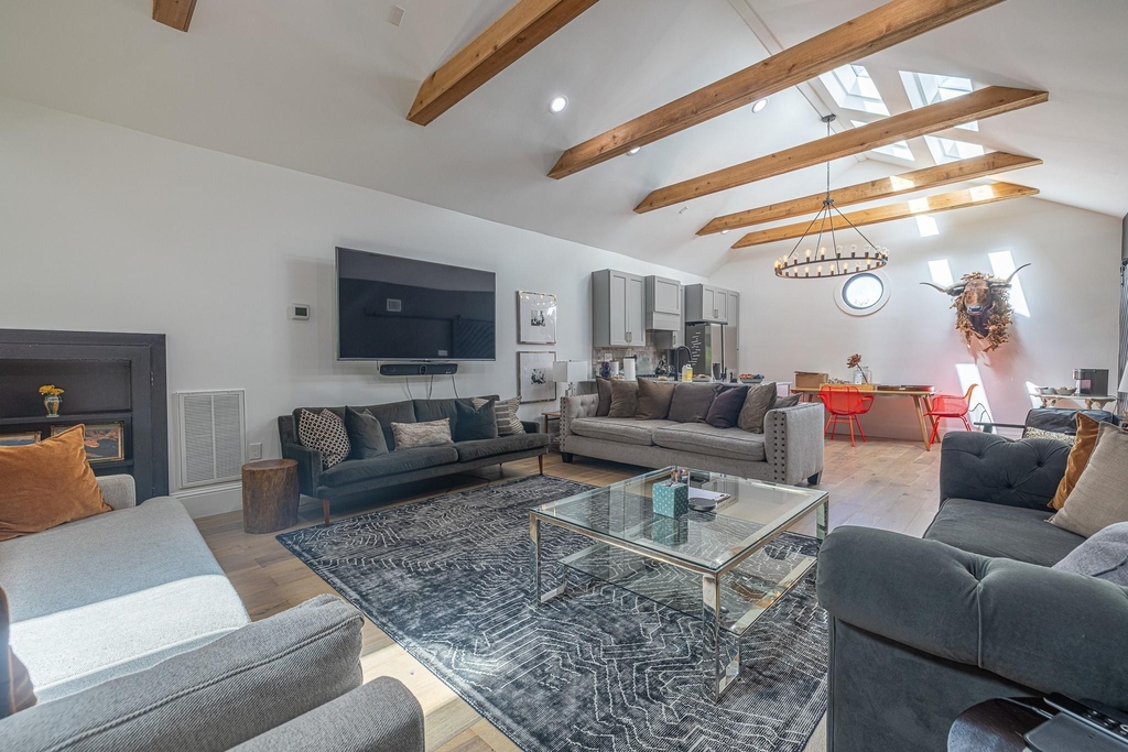 1404 Allston Street - Photo 27
