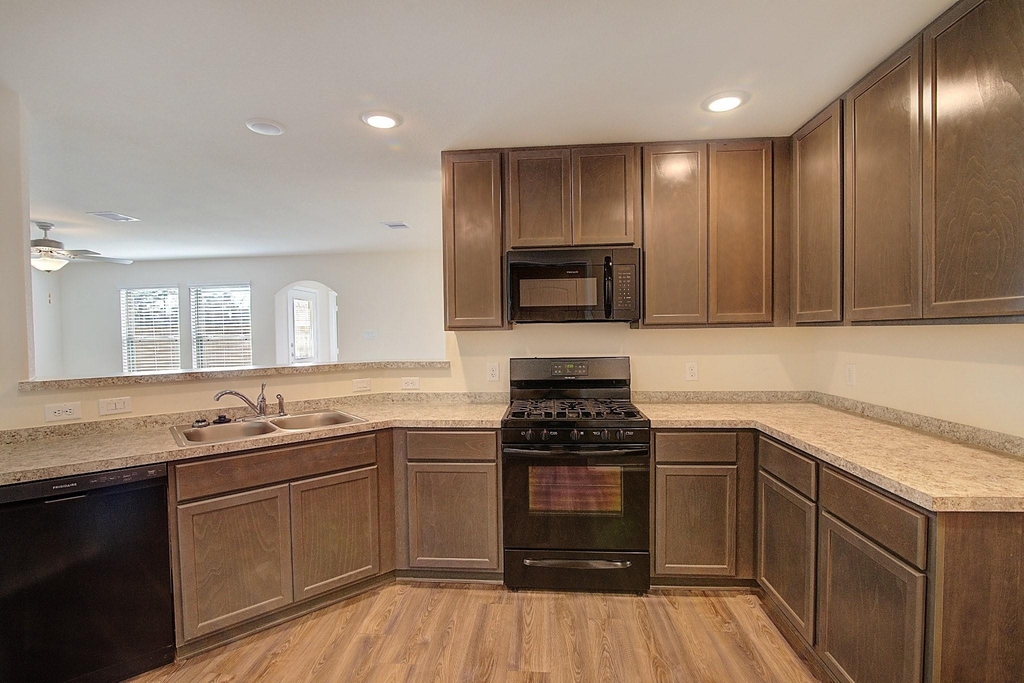 14429 Conifer Drive - Photo 8