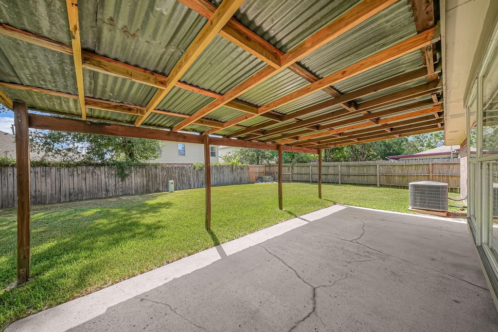 16897 Blue Jay Street - Photo 2
