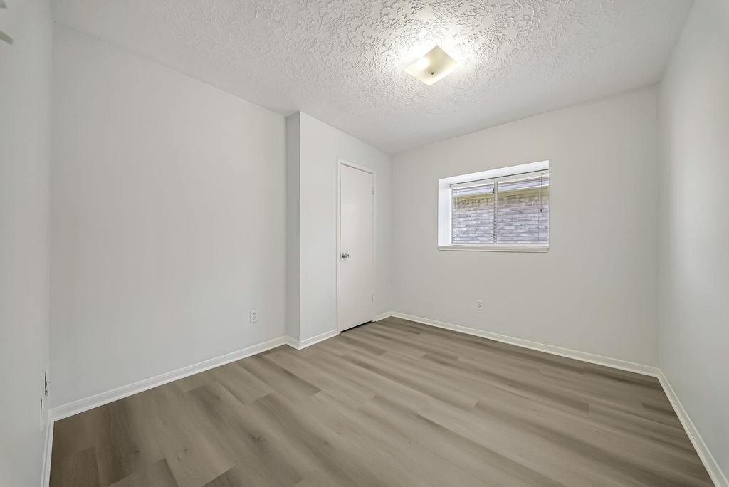 16897 Blue Jay Street - Photo 14
