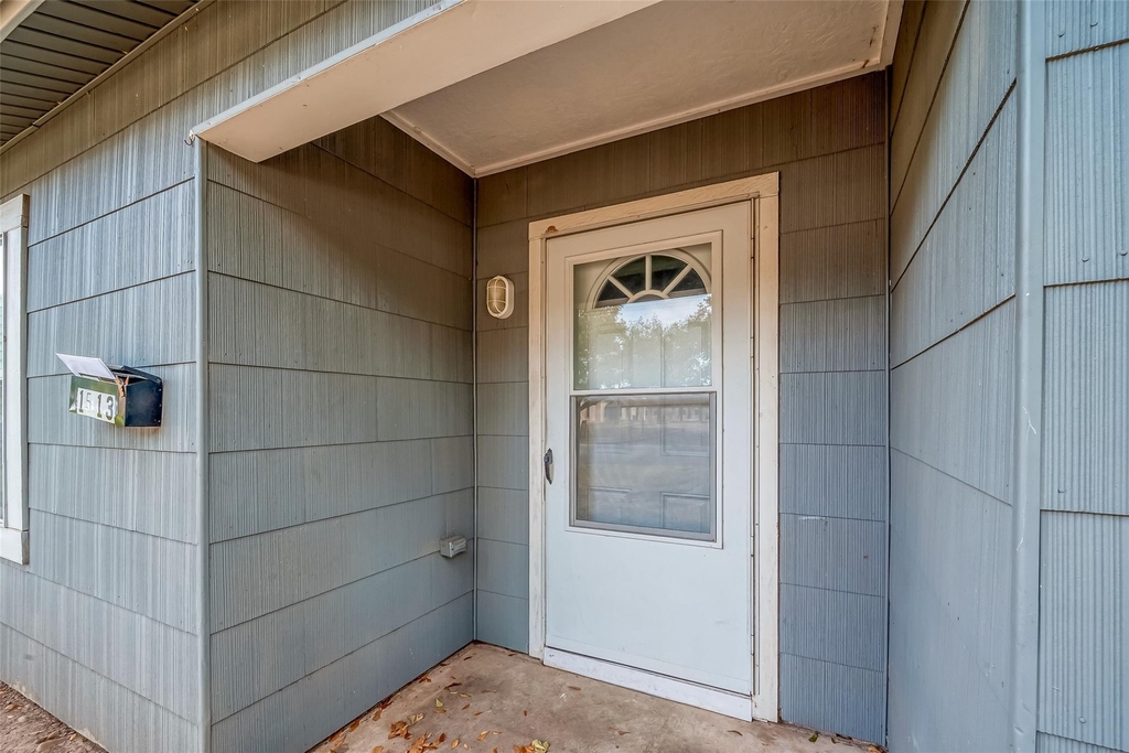 1513 George Street - Photo 6