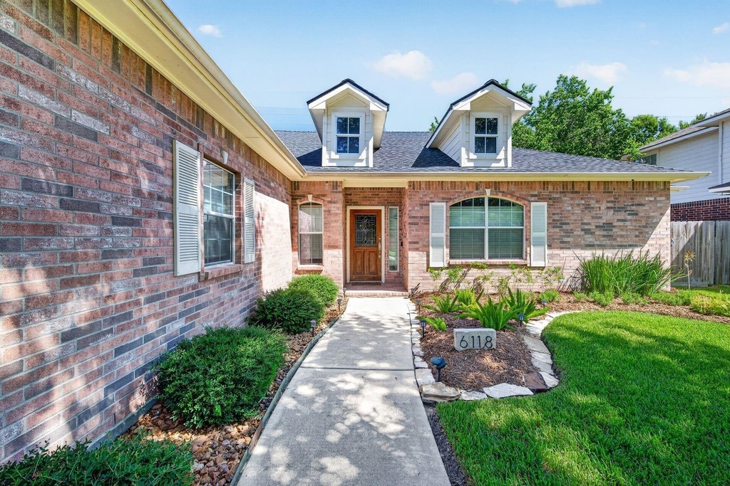 6118 N Fawnlake Drive - Photo 3