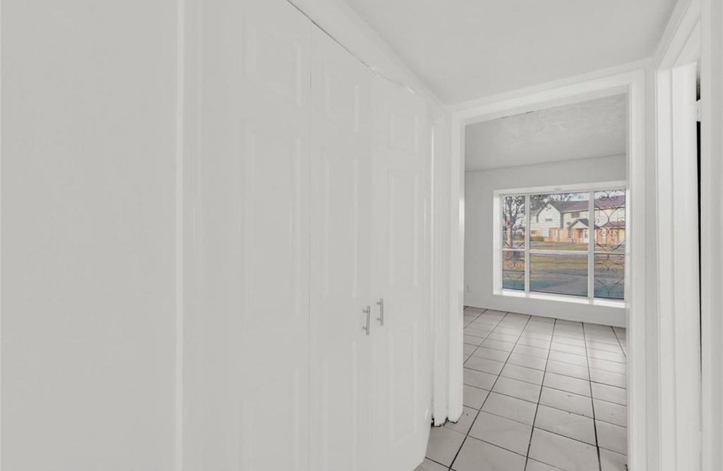 13517 Castilian Drive - Photo 4