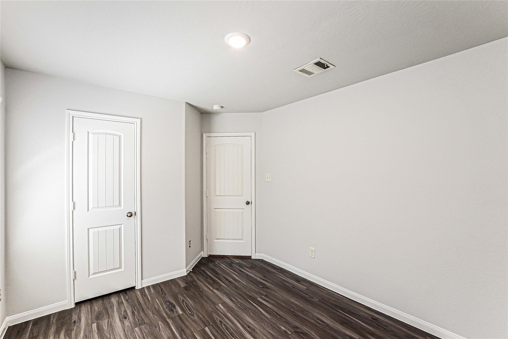19046 Brescia Lane - Photo 13