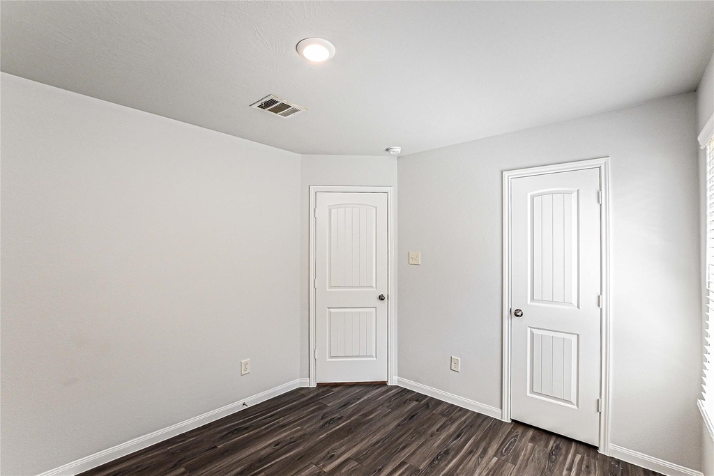 19046 Brescia Lane - Photo 15