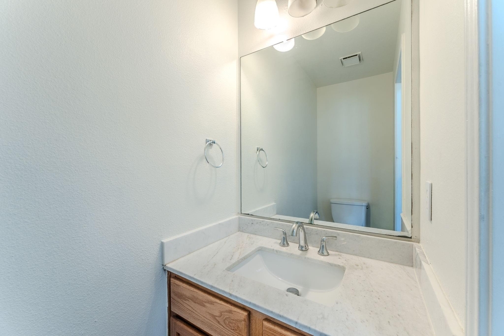 1339 Diamond Bluff - Photo 18